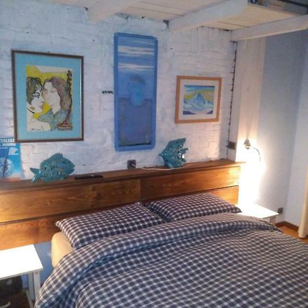 B&B Sottocoperta Biella Bagian luar foto